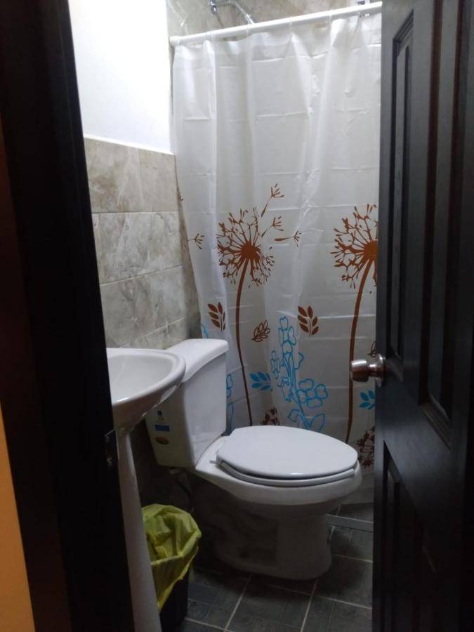 Departamentos Velasco 提华纳 外观 照片