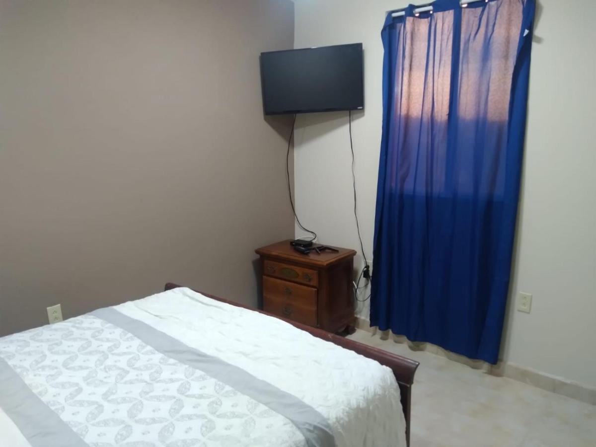 Departamentos Velasco 提华纳 外观 照片