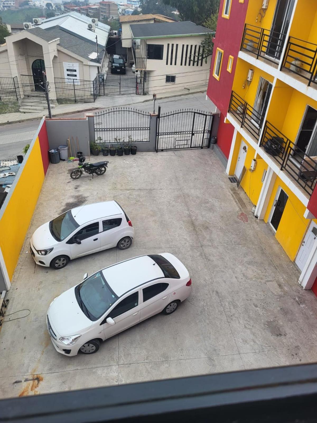 Departamentos Velasco 提华纳 外观 照片